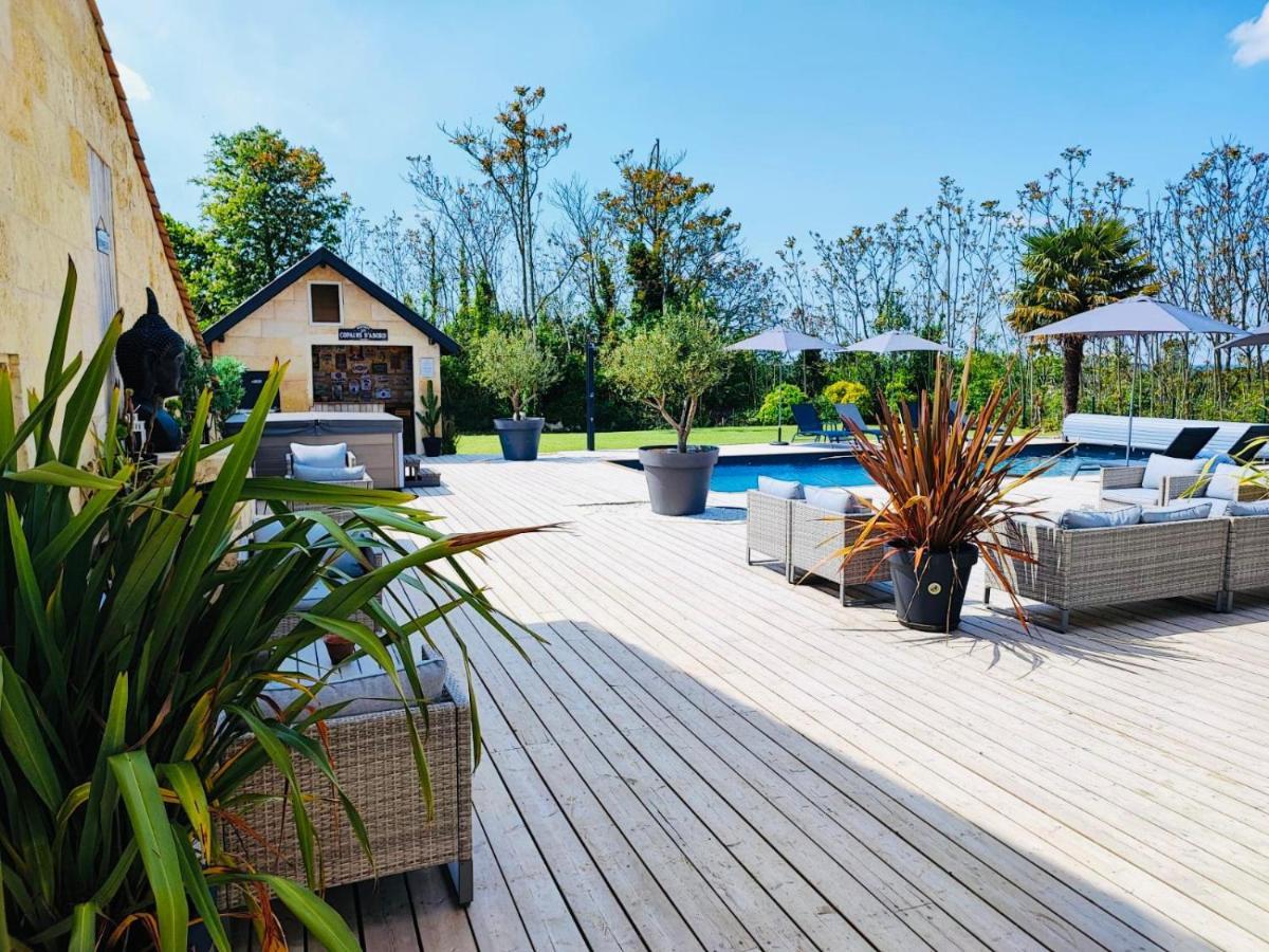 Domaine Des Hugons Villa Prignac-et-Marcamps Exterior foto